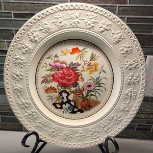 1960s Wedgwood Chop Plate Platter Bullfinch Wellesely Embossed